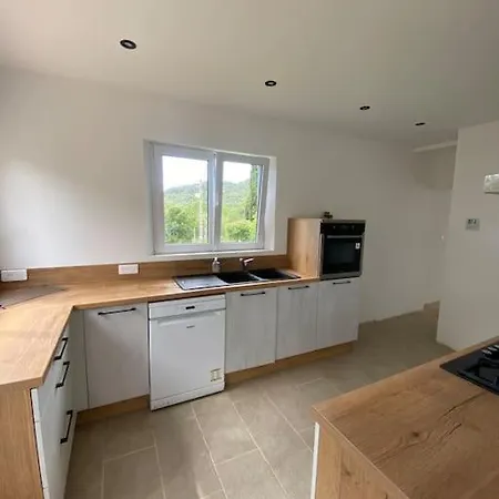 Hébergement de vacances Maison A La Ferme Avec Piscine Privative Villefloure